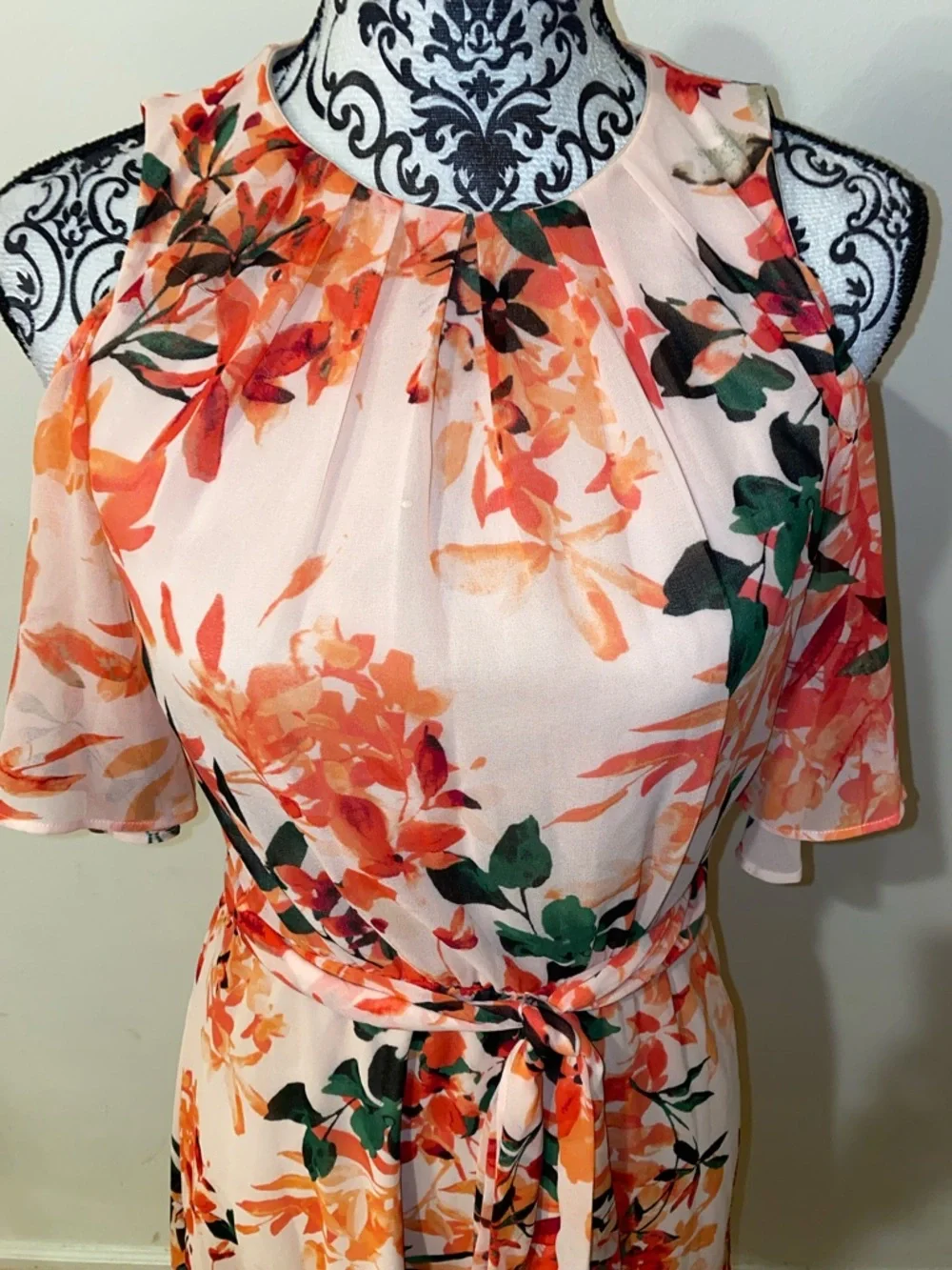 Calvin Klein Irmina Peach-Pink Floral Cold-Shoulder Belted Mini Dress Size 2 - Picture 3 of 16